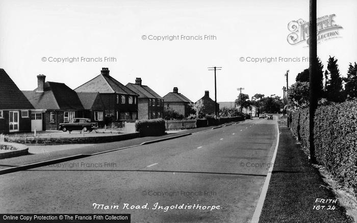 Photo of Ingoldisthorpe, The Main Road c.1960