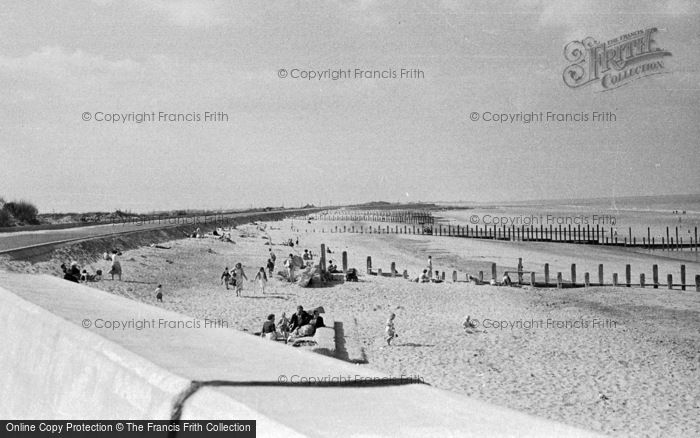 Photo of Ingoldmells, Beach c.1955