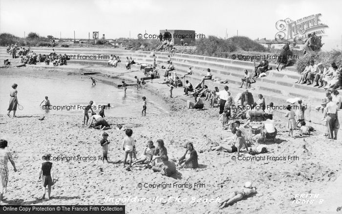 Photo of Ingoldmells, The Beach c.1955