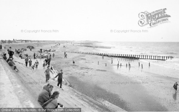 Photo of Ingoldmells, The Beach c.1960