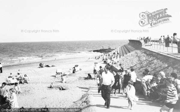 Photo of Ingoldmells, The Beach c.1965