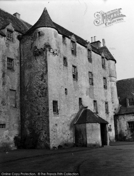 Photo of Innerleithen, Traquair House 1953