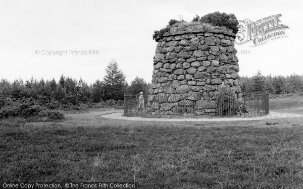 Photo of Inverness, The Culloden Cairn 1952