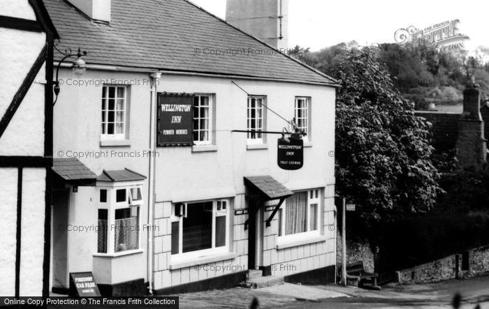Photo of Ipplepen, The Wellington Inn c.1960
