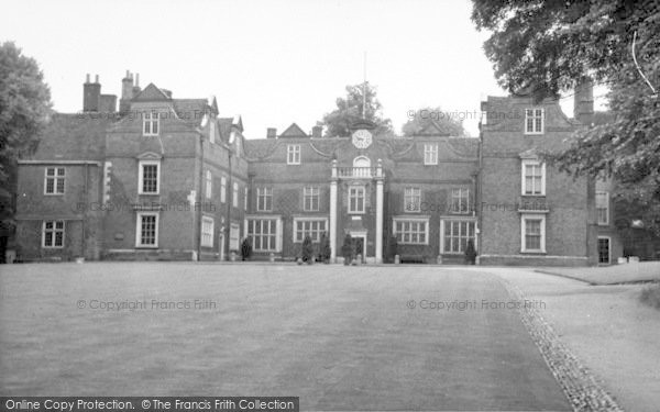 Photo of Ipswich, Christchurch Mansion c.1955