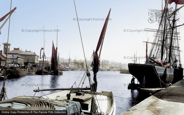 Photo of Ipswich, The Docks 1893