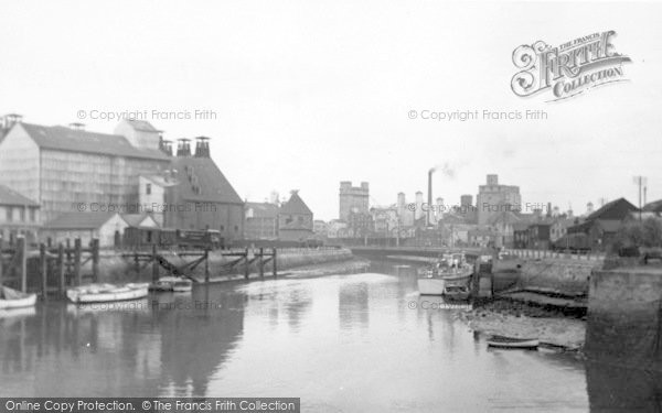 Photo of Ipswich, The Docks c.1950