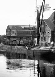 The Docks c.1955, Ipswich