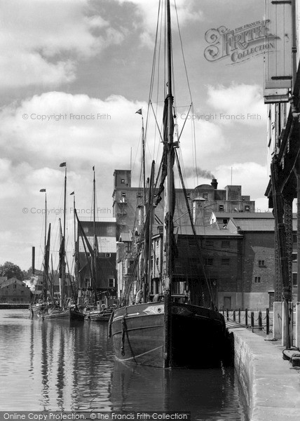 Photo of Ipswich, The Docks c.1961