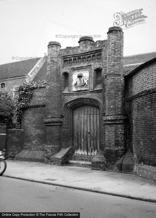 Photo of Ipswich, Wolsey's College 1950