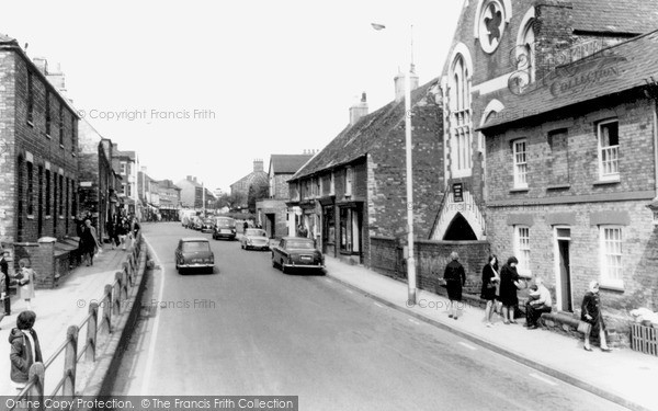 Photo of Irthlingborough, High Street 1969