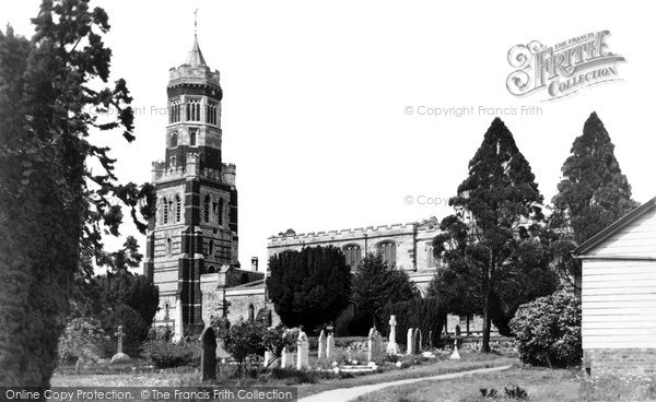 Photo of Irthlingborough, St Peter's Church c.1965