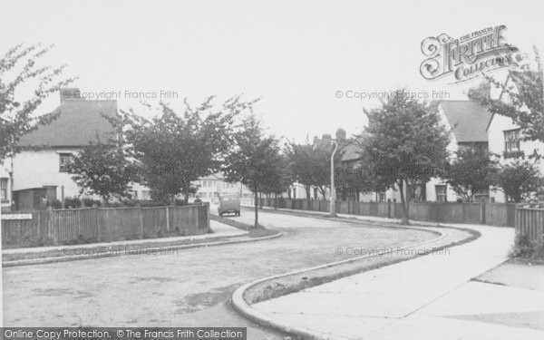 Photo of Irthlingborough, Welford Estate, Entrance c.1960