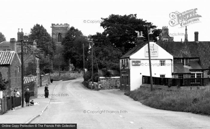 Photo of Isham, The Village And Old Red Lion c.1950
