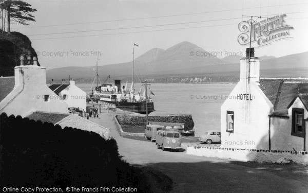 Photo of Islay, Port Askaig c.1960