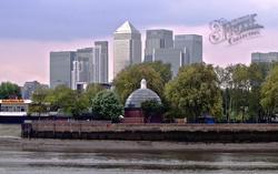 Canary Wharf, Island Gardens And The Dome Of Brunel's Greenwich Foot Tunnel 2010, Isle Of Dogs
