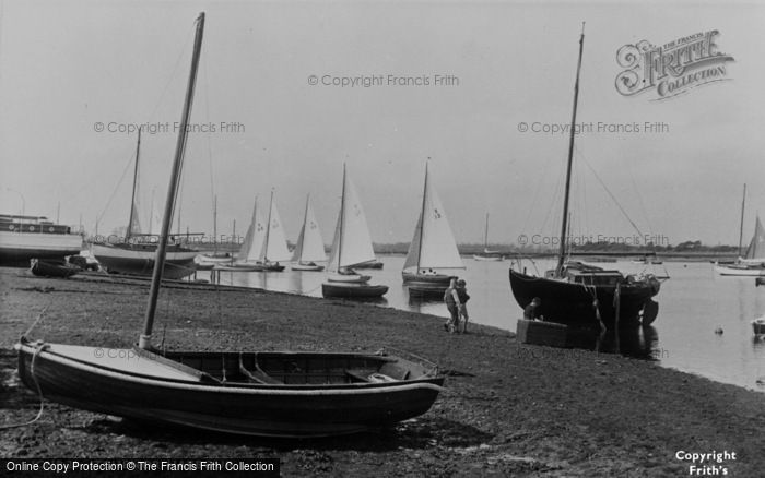 Photo of Itchenor, Harbour c.1960