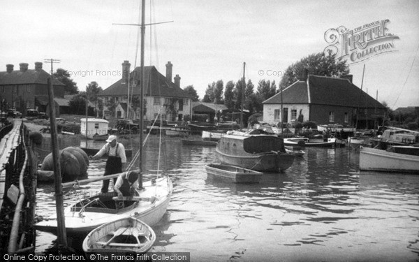 Photo of Itchenor, The Village c.1955