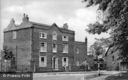 The Youth Hostel c.1955, Ivinghoe