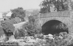 Factory Bridge And River Erme c.1955, Ivybridge