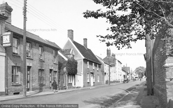 Photo of Ixworth, High Street c.1955