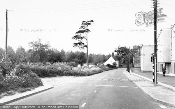 Photo of Ixworth, Thetford Road c.1965