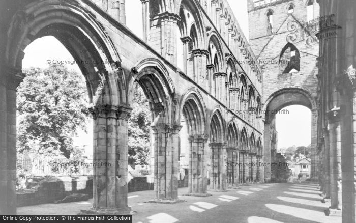Photo of Jedburgh, Abbey Kirk, The Nave c.1930
