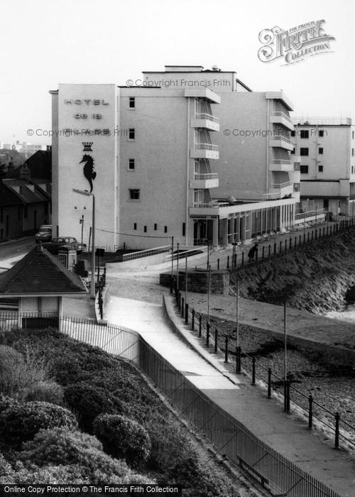 Photo of Jersey, St Helier, Hotel De La Plage c.1965