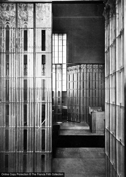 Photo of Jersey, St Matthew Church Interior, Millbrook c.1950