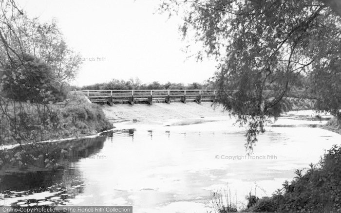 Photo of Kegworth, The Weir c.1960