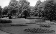 Devonshire Park c.1960, Keighley