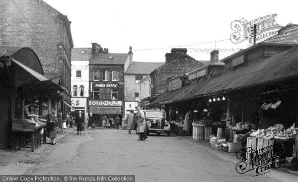 Photo of Keighley, Market Street 1960