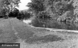 The Canal At Riddlesden c.1950, Keighley