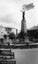 The War Memorial c.1960, Keighley