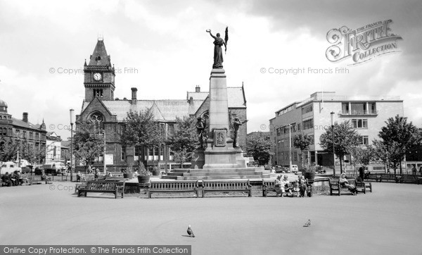Photo of Keighley, Town Hall Square 1960