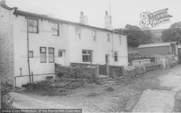 Photo of Kelbrook, The Cottages, Dotcliffe Road c.1965