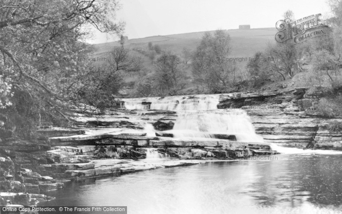 Photo of Keld, Hoggarth Leap c.1932