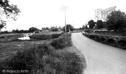 The Maud Heath Causeway c.1955, Kellaways