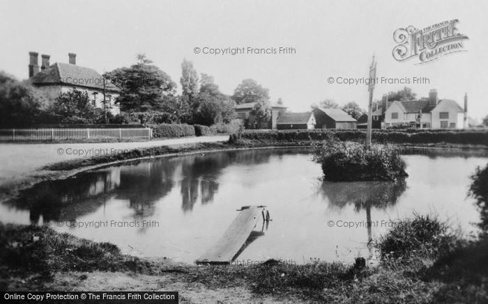 Photo of Kelvedon Hatch, 1906