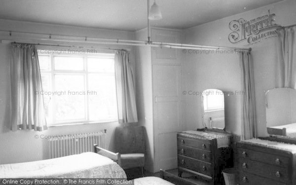 Photo of Kelvedon, St Michael's Bedroom, Dominican Convalescent Home c.1965