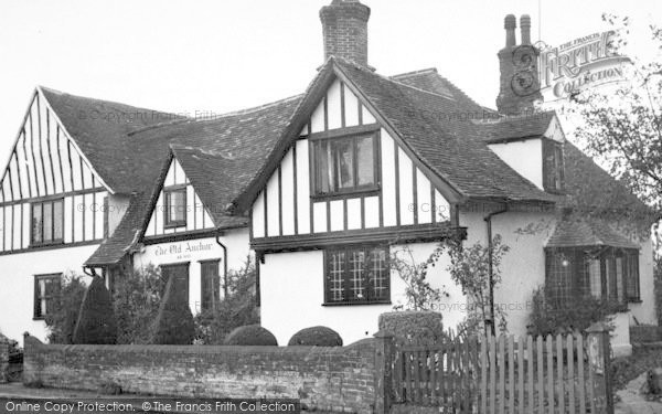 Photo of Kelvedon, The Old Anchor Road House c.1950