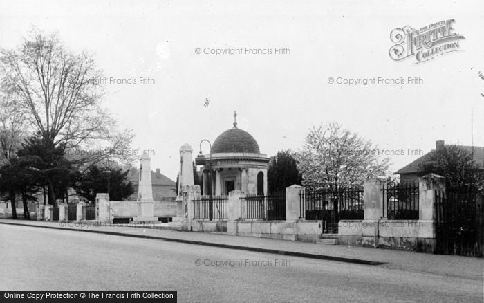 Photo of Kempston, Bedfordshire And Hertfordshire Regiment War Memorial c.1955