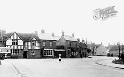 The Cross Roads And Gardeners Arms c.1955, Kempston