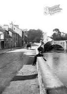 By The River 1888, Kendal