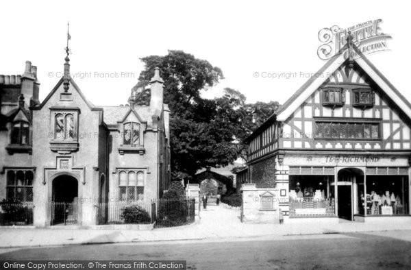 Photo of Kendal, Dowker's Hospital And Entrance To Abbot Hall Park 1914