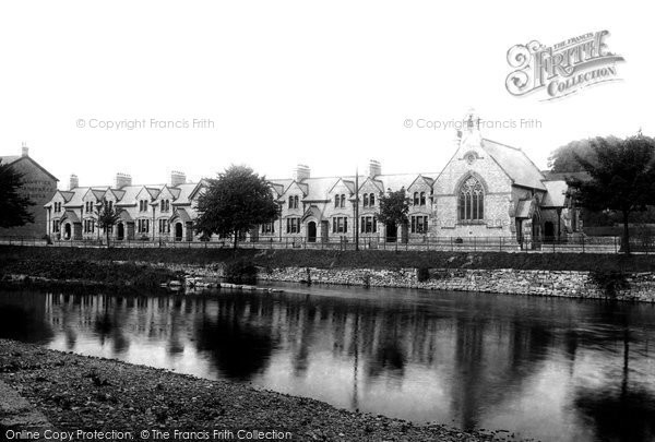 Photo of Kendal, Sleddall Almshouses 1896