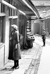 Window Shopping, New Shambles 1914, Kendal