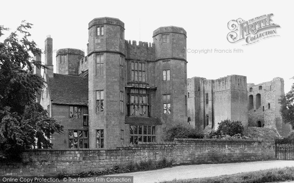 Photo of Kenilworth, Castle Gate House c.1950