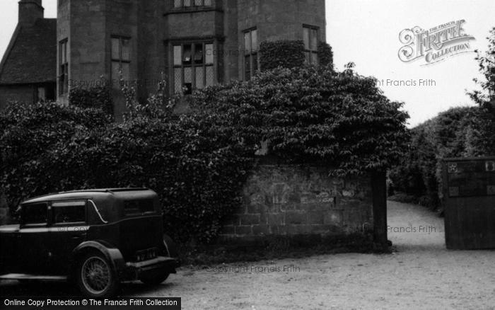 Photo of Kenilworth, Castle, Gatehouse c.1935