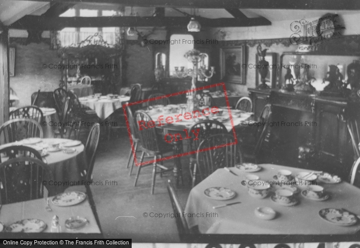 Photo of Kenilworth, Cosy Cafe Dining Room 1938